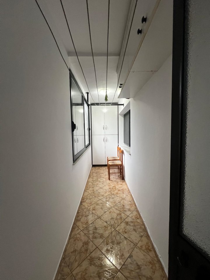 VENDESI APPARTAMENTO 2+1 – SCUOLA DI BALLETTO (VIA ELBASANI)