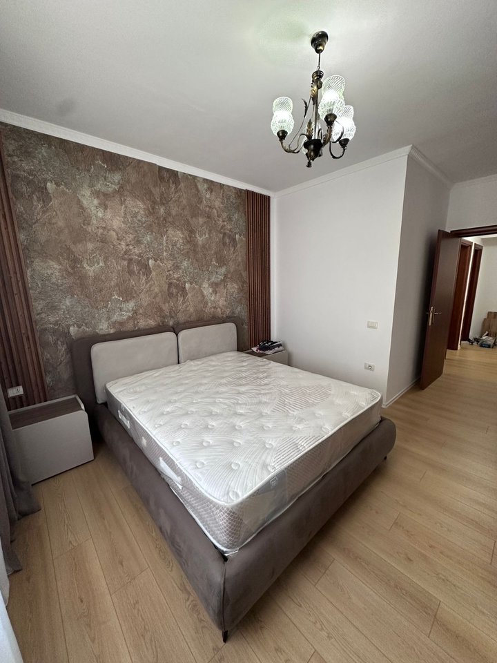 AFFITTASI APPARTAMENTO 1+1 – FRESCO 🏡