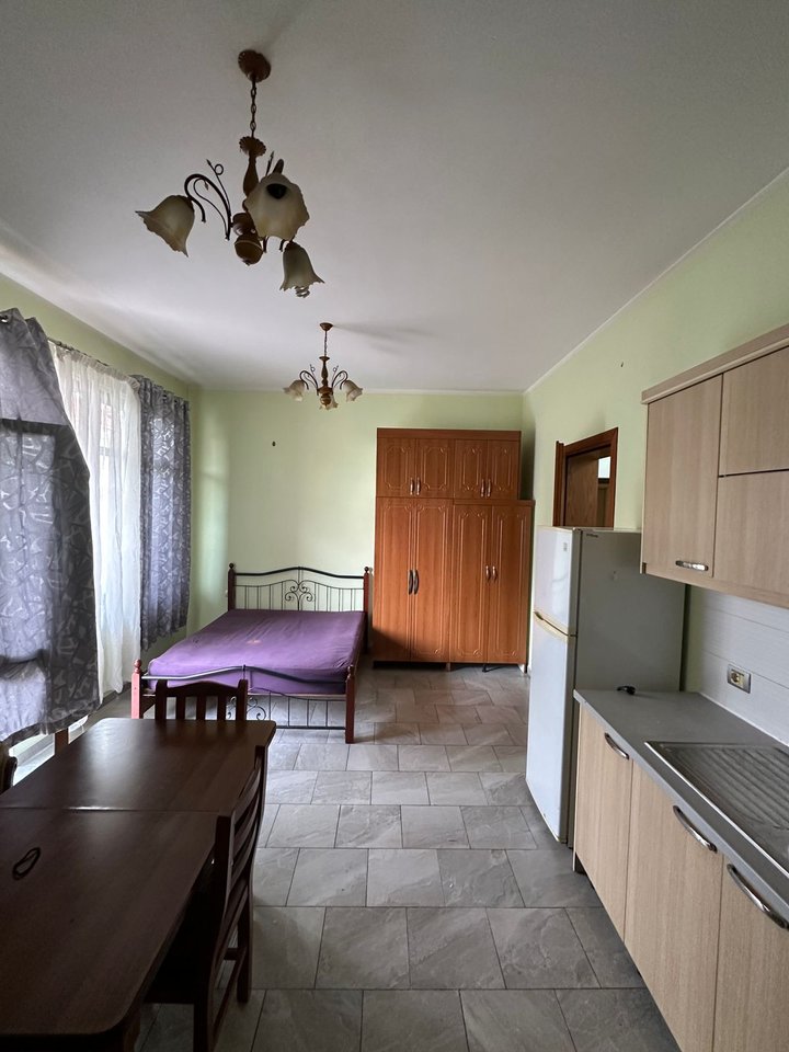 APARTAMENT 1+1 ME QIRA – PRANË RRUGËS HAVZI NELA (BULEVARDI I RI)