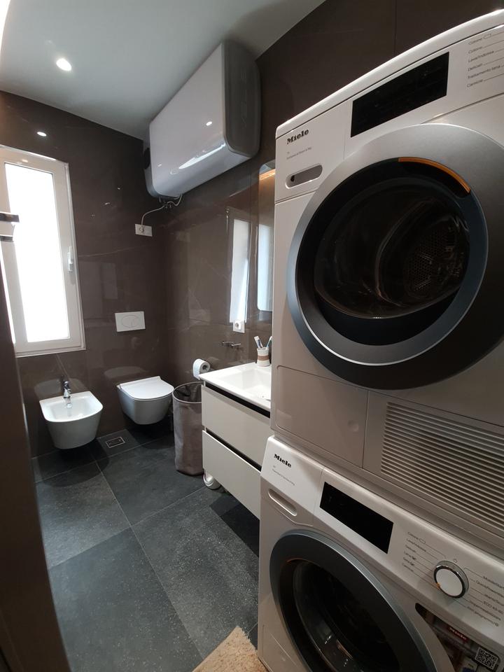 APARTAMENT 1+1 ME QIRA – RRUGA E KAVAJËS