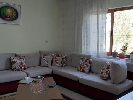 🏡 SHTËPI ME QIRA – ALI DEMI (TEK KRYEGJYSHATA), TIRANË