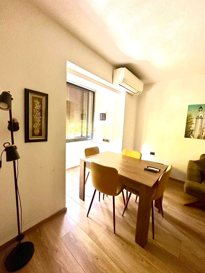 SHITET APARTAMENT 1+1 + DEPO + BALLKON – ZOGU I ZI