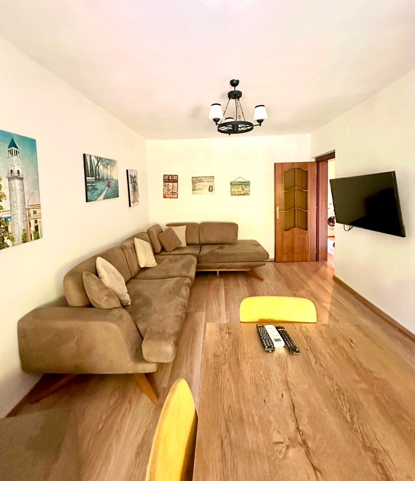 SHITET APARTAMENT 1+1 + DEPO + BALLKON – ZOGU I ZI