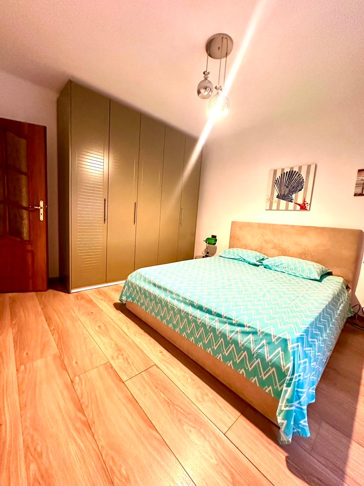 SHITET APARTAMENT 1+1 + DEPO + BALLKON – ZOGU I ZI
