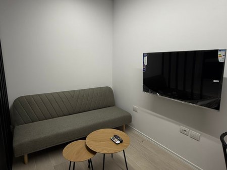 GARSONIERE ME QIRA – 5 MAJ