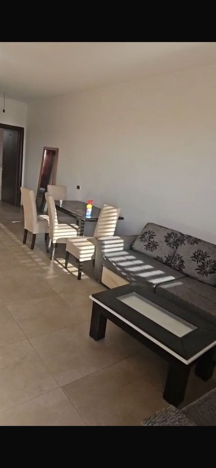 JEPET ME QIRA APARTAMENT 1+1 – LAPRAKË