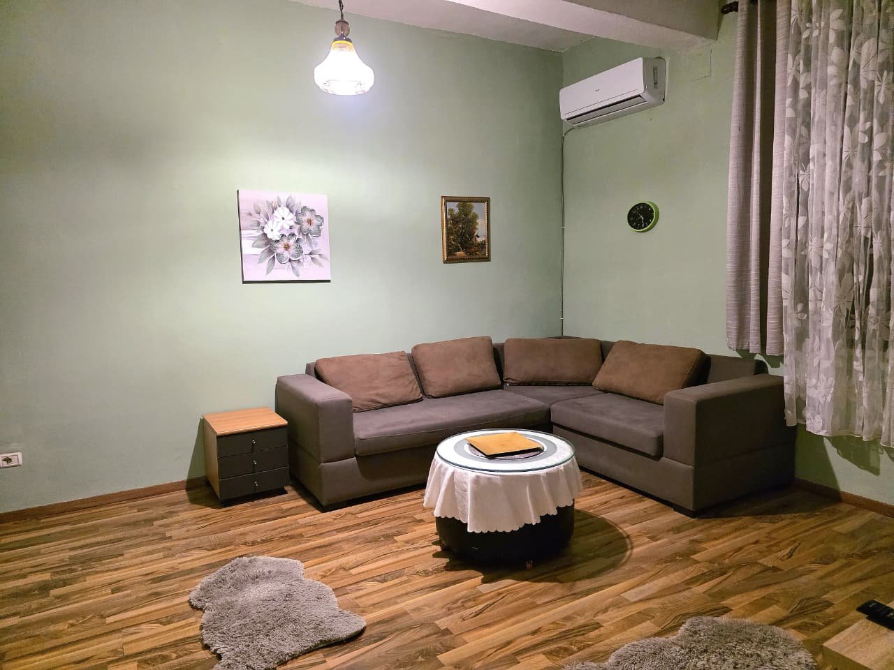 JEPET ME QIRA APARTAMENT 1+1 – MYSLYM SHYRI