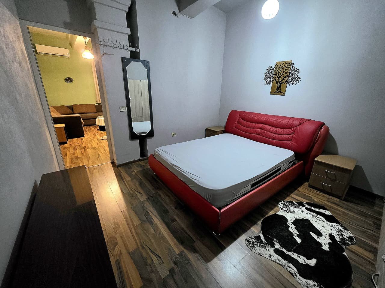 JEPET ME QIRA APARTAMENT 1+1 – MYSLYM SHYRI