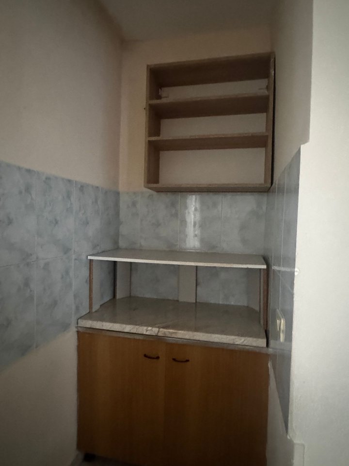 AFFITTASI APPARTAMENTO 1+1 – VIA BARDHYL