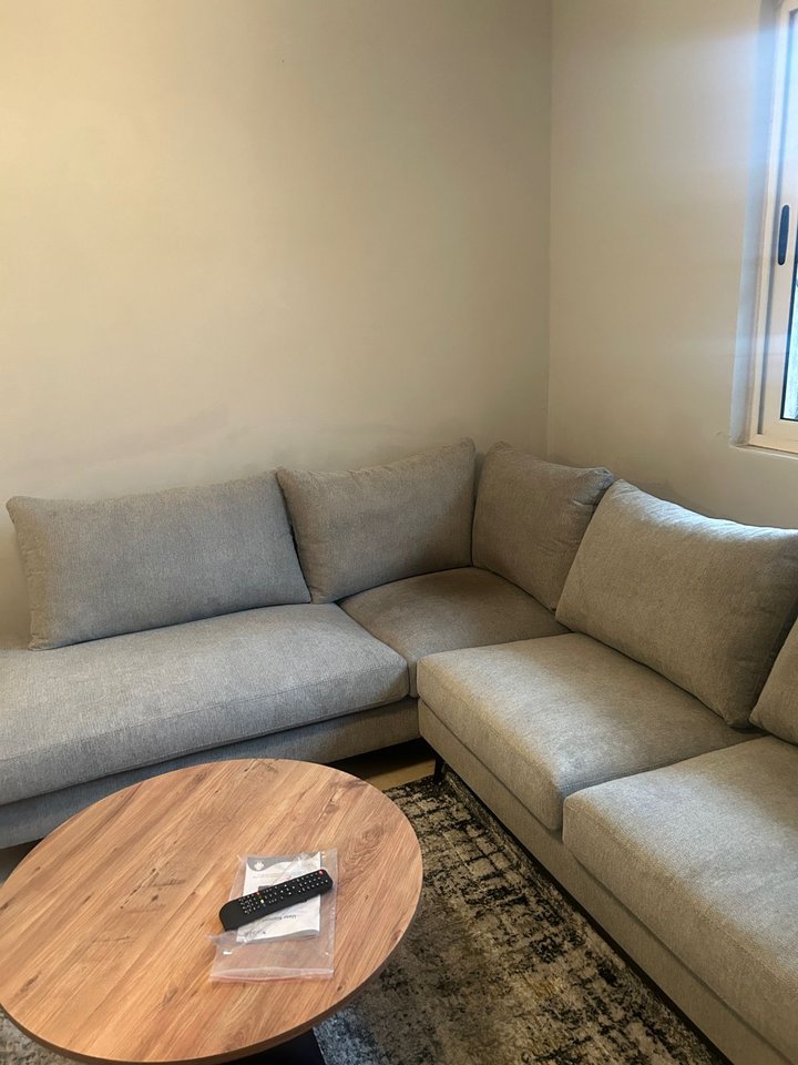 CASA IN AFFITTO 2+1 – CURVA DI KAMZË