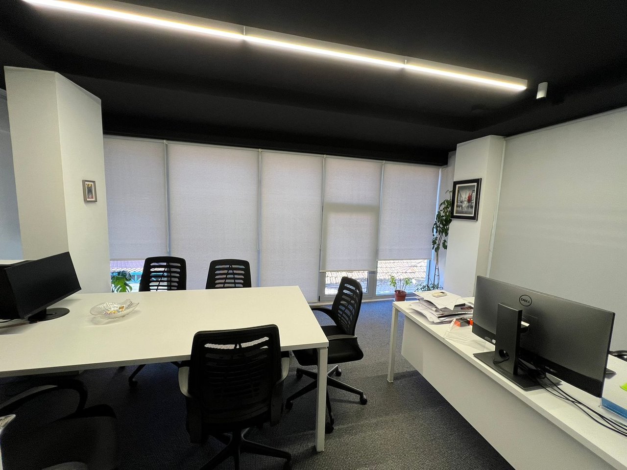 LOCALE UFFICIO IN AFFITTO – PAZARI I RI, TIRANA