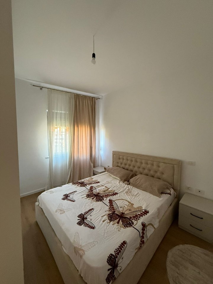 APARTAMENT ME QIRA 1+1 – FRESKU