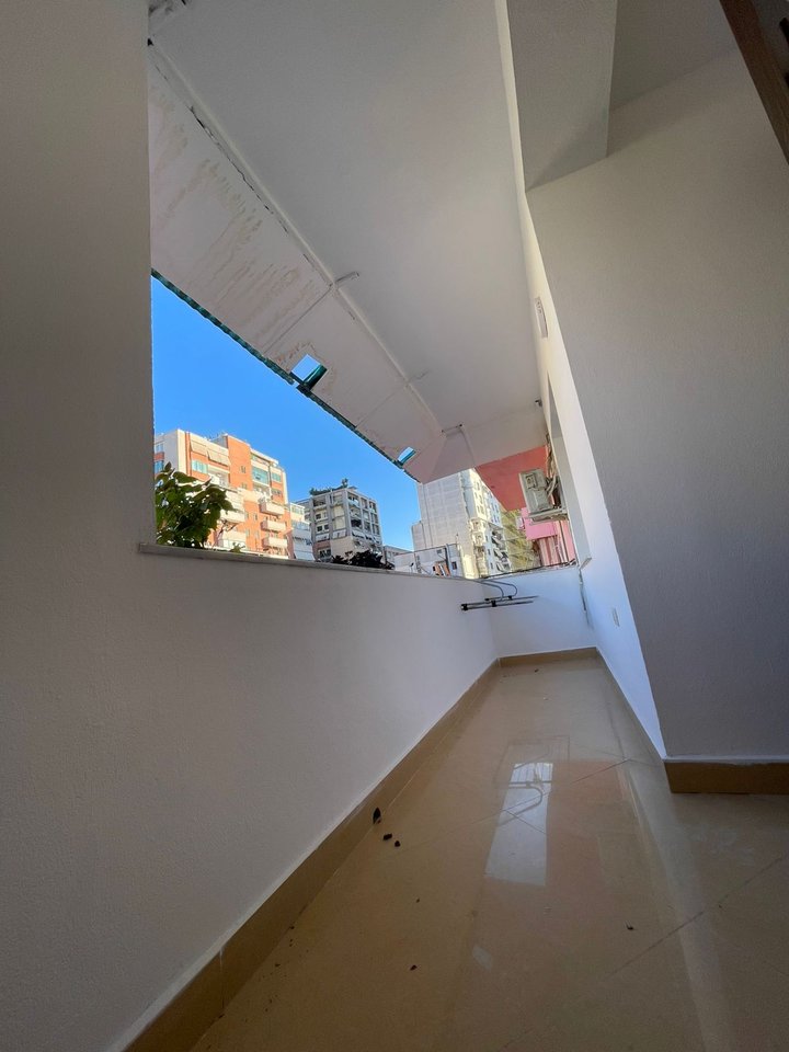 APARTAMENT ME QIRA 2+1 – QENDËR