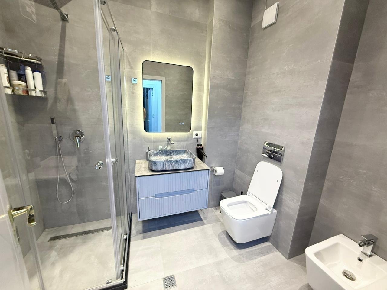 APARTAMENT ME QIRA 2+1+2 – JAHO REZIDENCE, FRESK