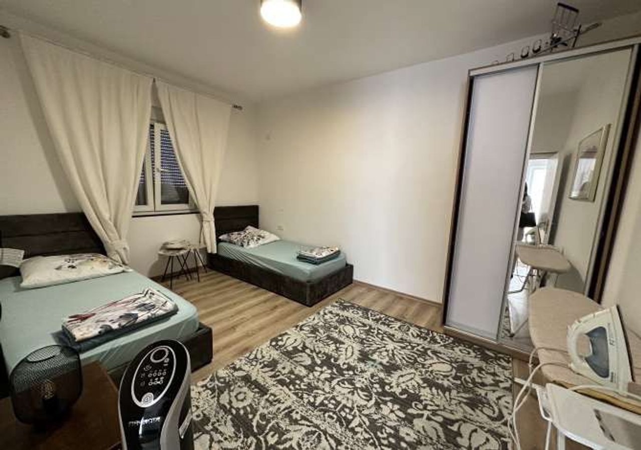 APARTAMENT ME QIRA 2+1 – LAPRAKË, TIRANË