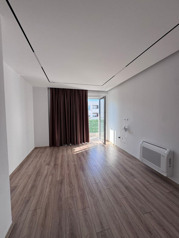 ZYRE/ APARTAMENT ME QIRA 2+1+2 – KOMUNA E PARISIT, RRUGA VIKTOR EFTIMIU