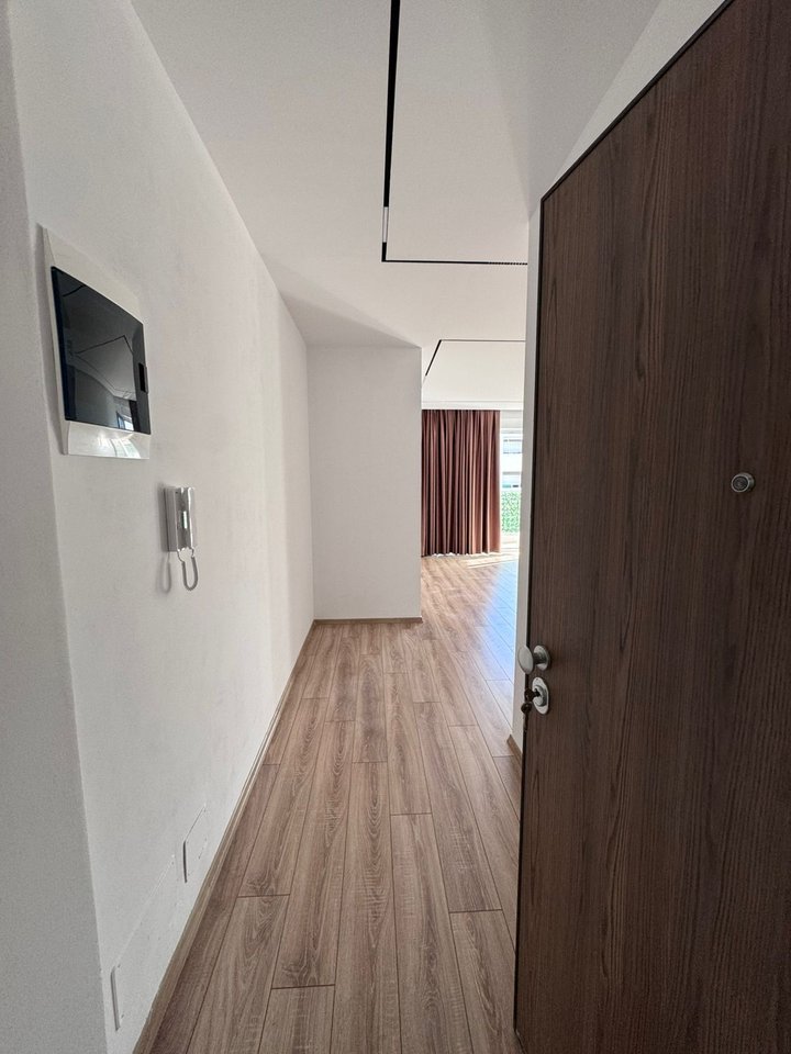 ZYRE/ APARTAMENT ME QIRA 2+1+2 – KOMUNA E PARISIT, RRUGA VIKTOR EFTIMIU