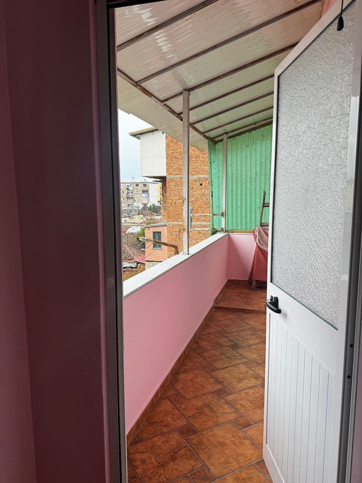 FOR SALE 2+1 APARTMENT – QEMAL STAFA STREET, XHAMLLIKU