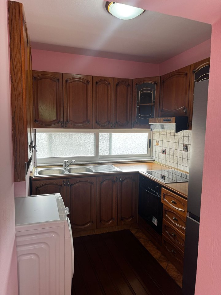 FOR SALE 2+1 APARTMENT – QEMAL STAFA STREET, XHAMLLIKU