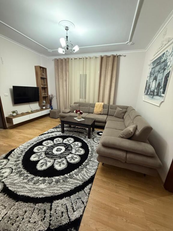 2+1 APARTMENT FOR RENT – END OF 5 MAJI STREET, TIRANA