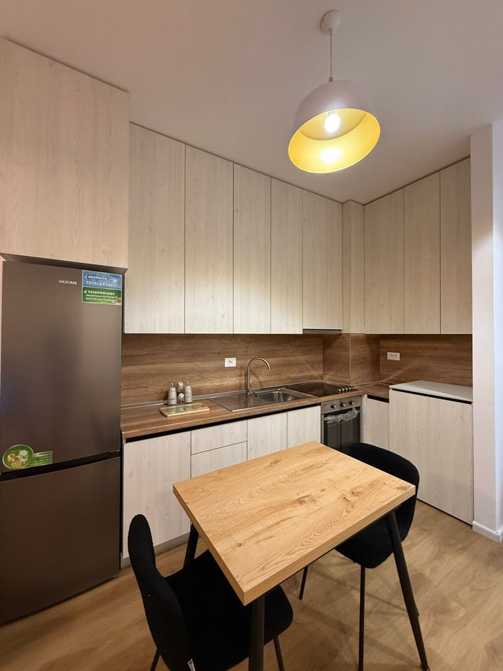 1+1 APARTMENT WITH BALCONY FOR RENT – ALI DEMI (KADIU COMPLEX), TIRANA