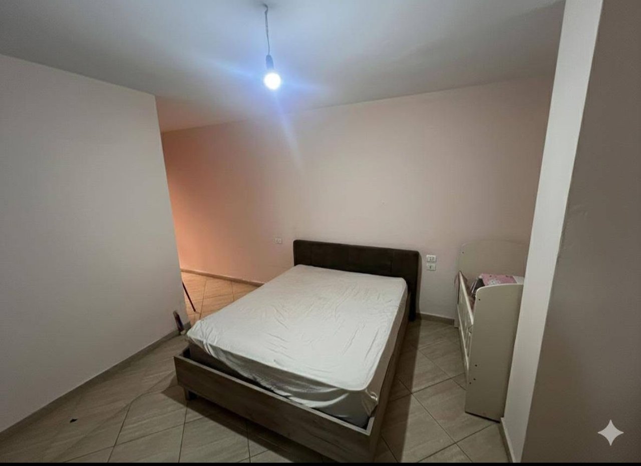 VENDESI APPARTAMENTO 1+1 – ASTIR, VICINO AL RONDO