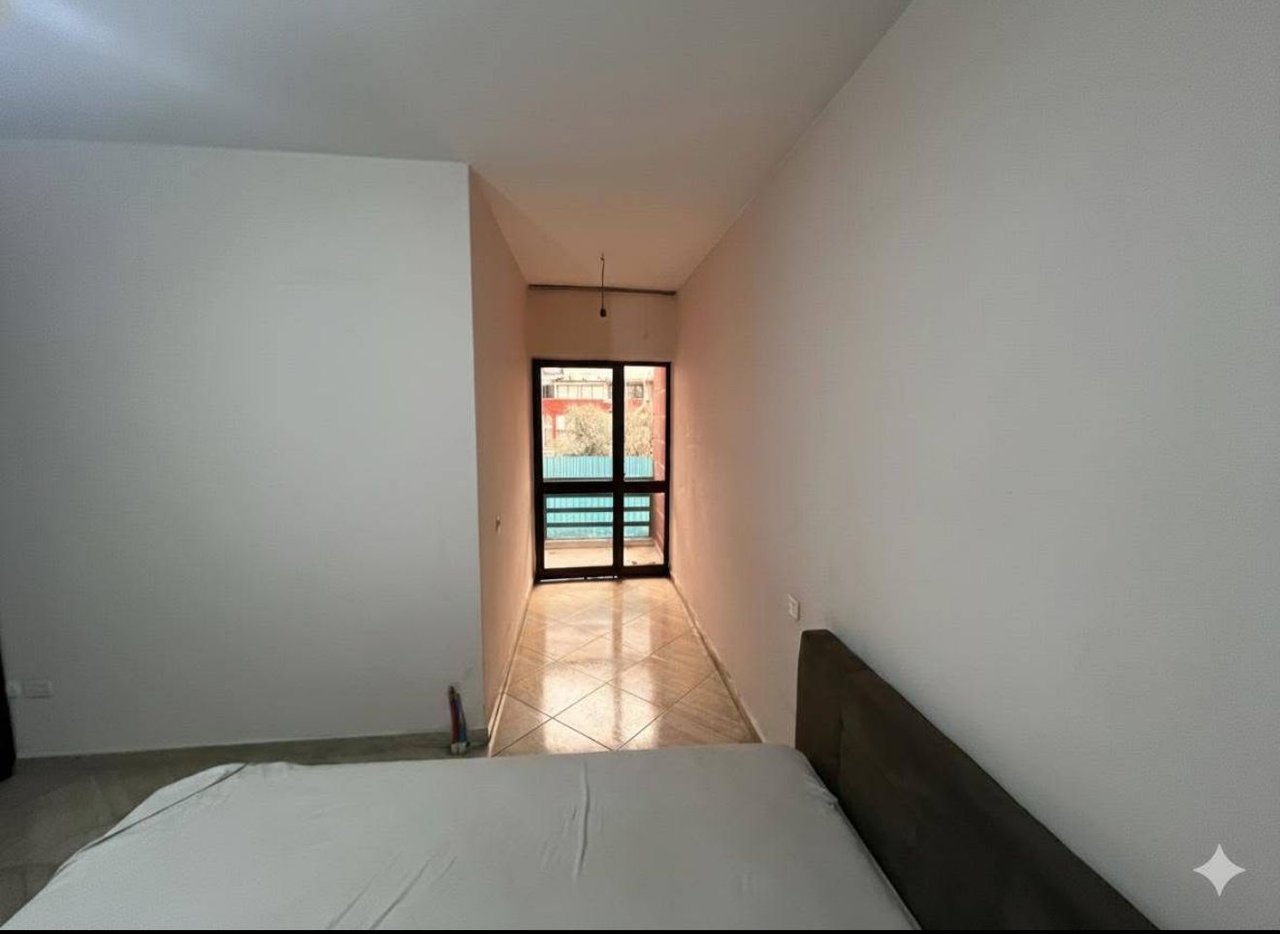 VENDESI APPARTAMENTO 1+1 – ASTIR, VICINO AL RONDO