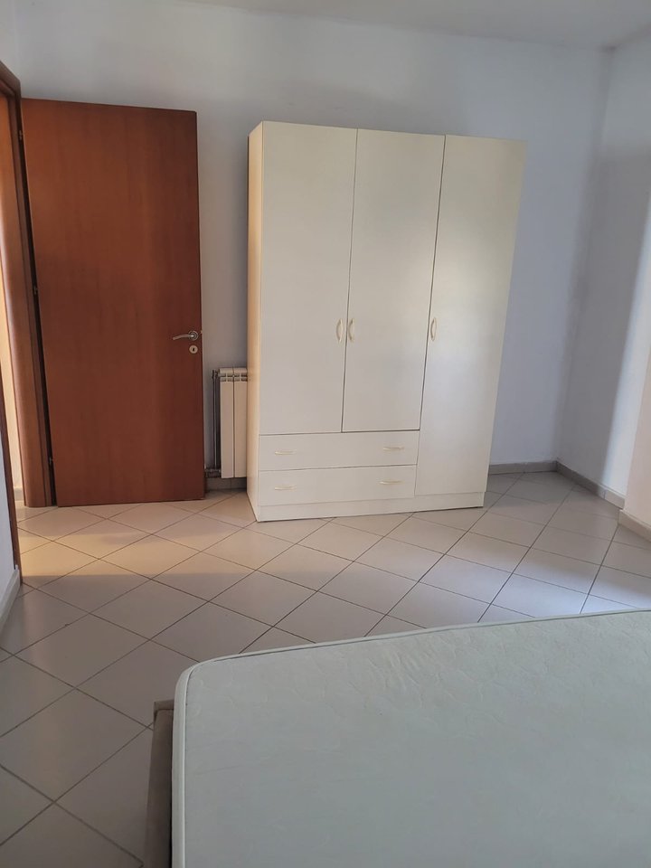 FOR SALE 1+1 APARTMENT – KOMUNA E PARISIT, ROBERT ZHVARC STREET
