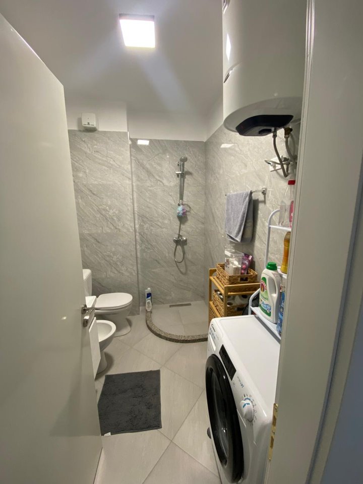 APARTAMENT ME QIRA 2+1 – SHKOZË, KOMPLEKSI CITY VIEW