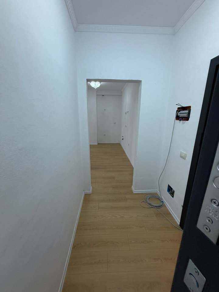 SHITET APARTAMENT 2+1 – FRESK, RR. THESARIT (TEK SPAR 2)