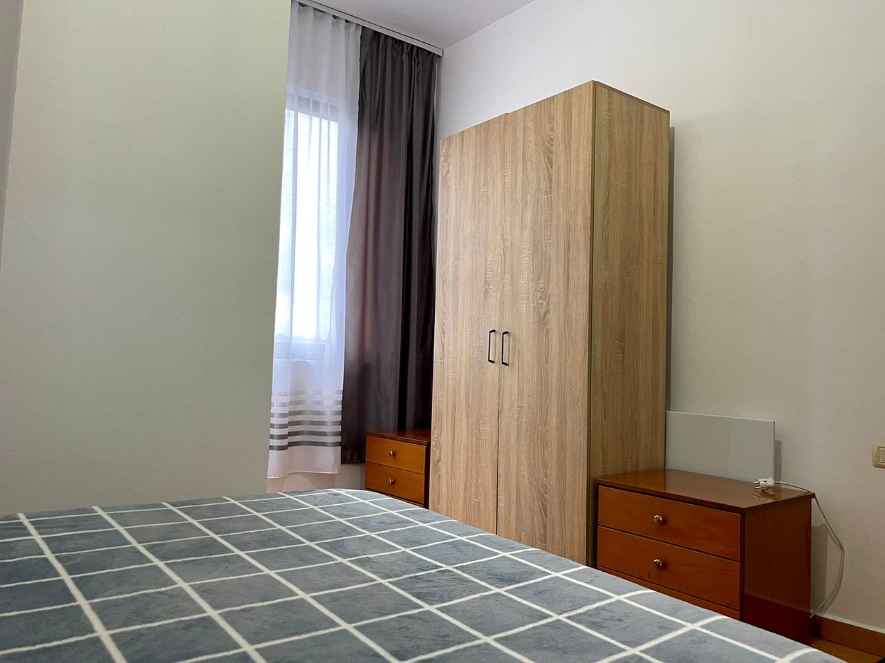 JEPET ME QIRA APARTAMENT 2+1+BALLKON – LAPRAKË, TIRANË