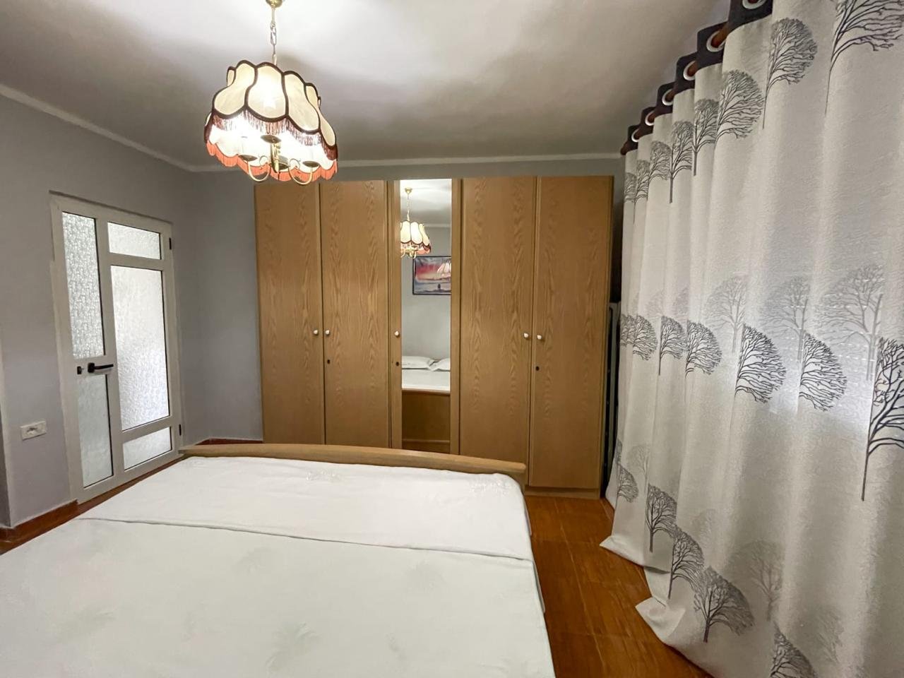 SHITET APARTAMENT 1+1 – VASIL SHANTO, TIRANË