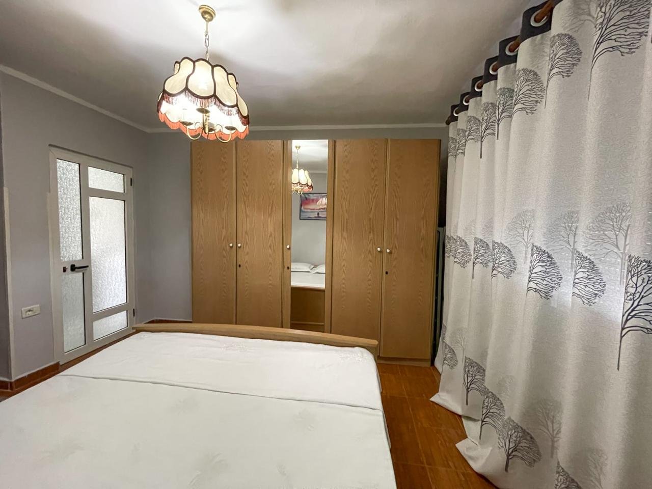 SHITET APARTAMENT 1+1 – VASIL SHANTO, TIRANË