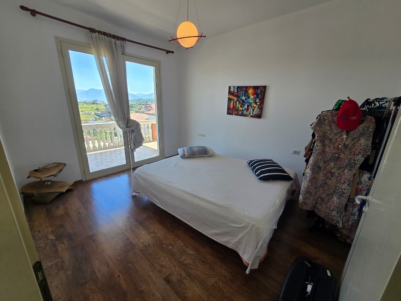 VILLA SU 3 PIANI IN VENDITA – VORË
