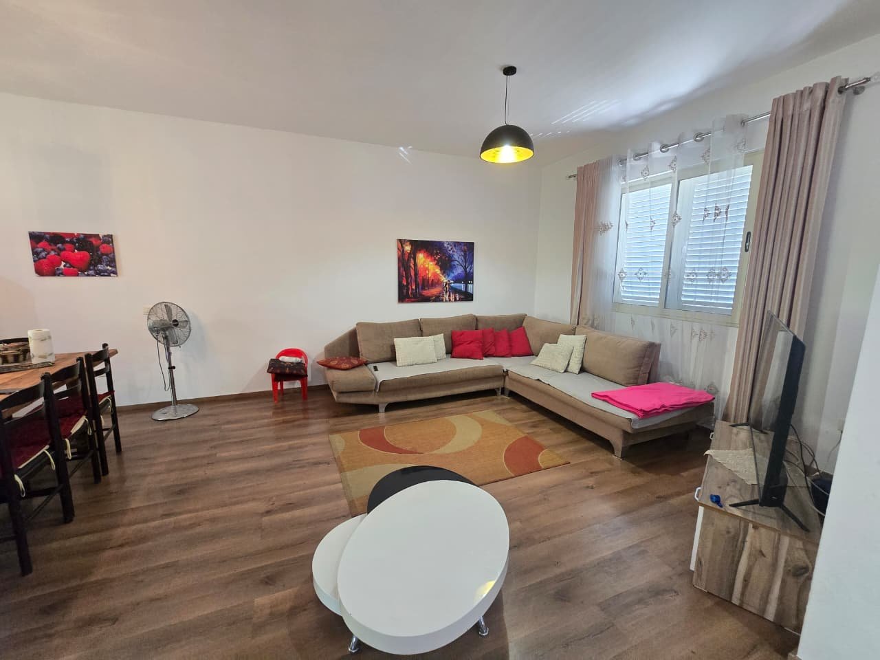 VILLA SU 3 PIANI IN VENDITA – VORË