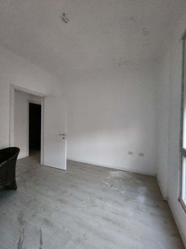 SHITET APARTAMENT 2+1+2 – RR. 5 MAJI
