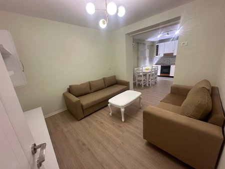 JEPET ME QERA APARTAMENT 3+1 – XHAMLLIK, TIRANË