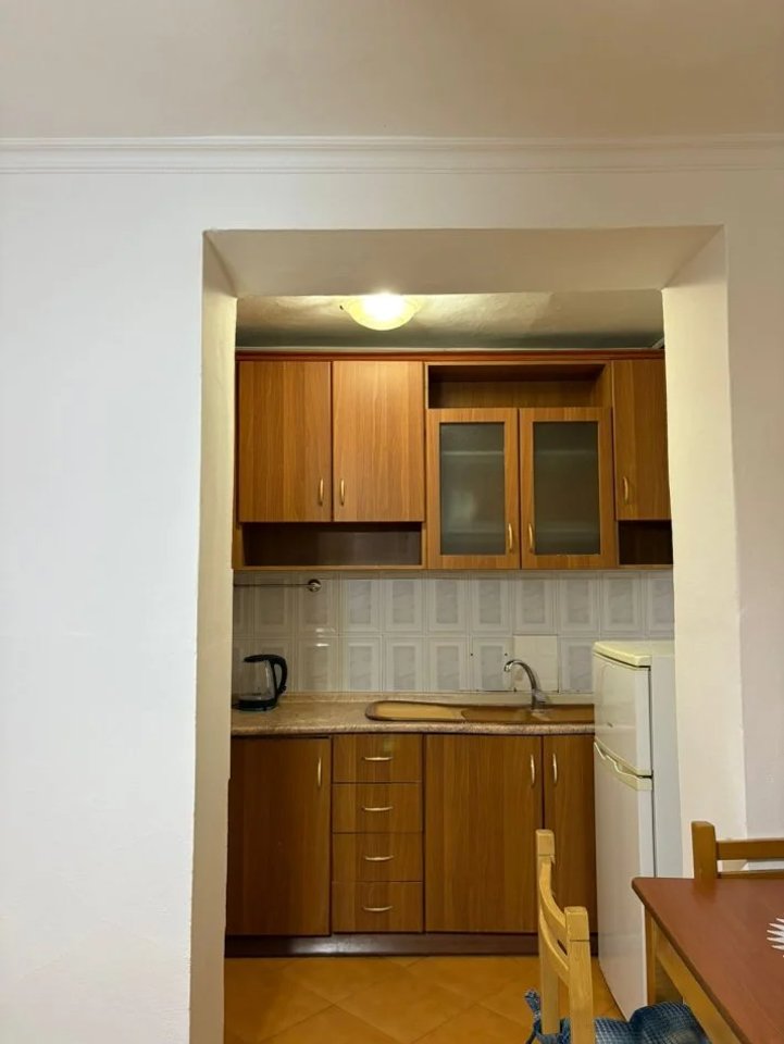 VENDESI APPARTAMENTO 1+1 – VIA DI DIBRË, TIRANA