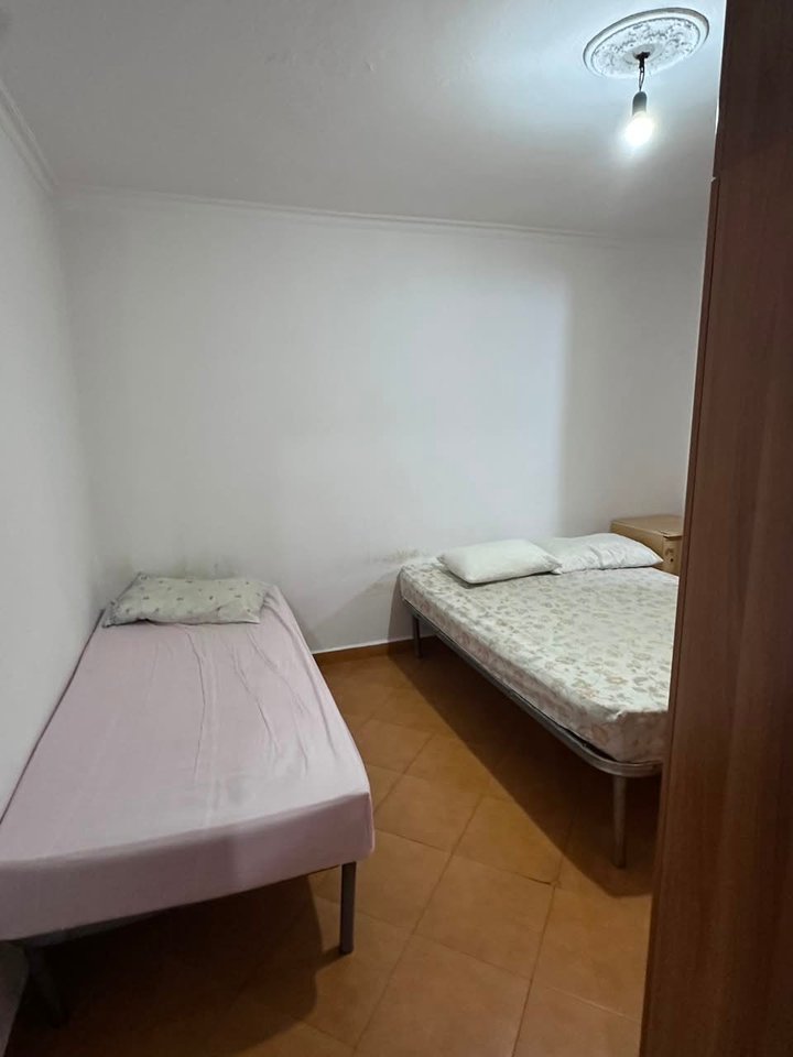SHITET APARTAMENT 1+1 – RRUGA E DIBRËS, TIRANË