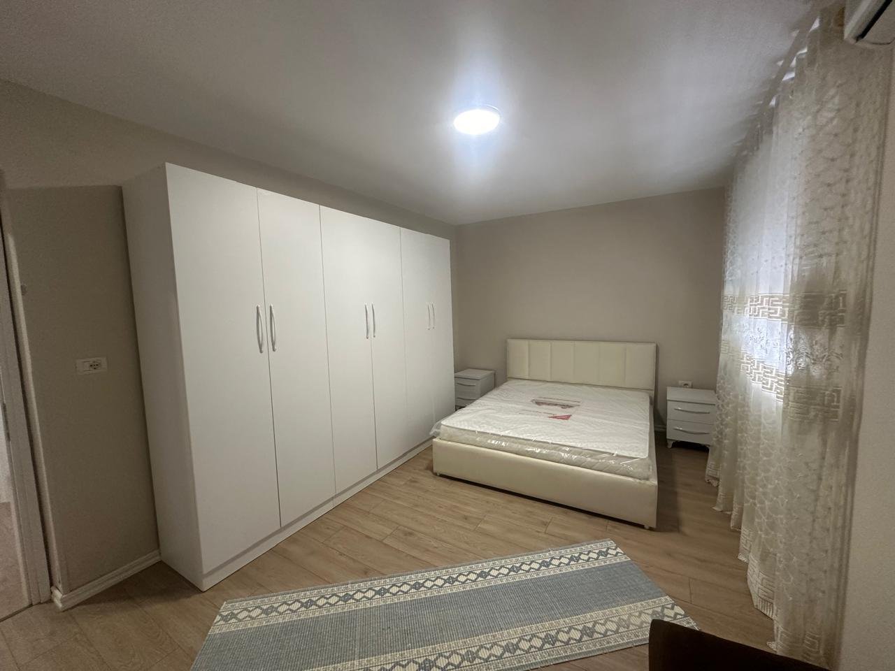 JEPET ME QERA APARTAMENT 3+1 – XHAMLLIK, TIRANË