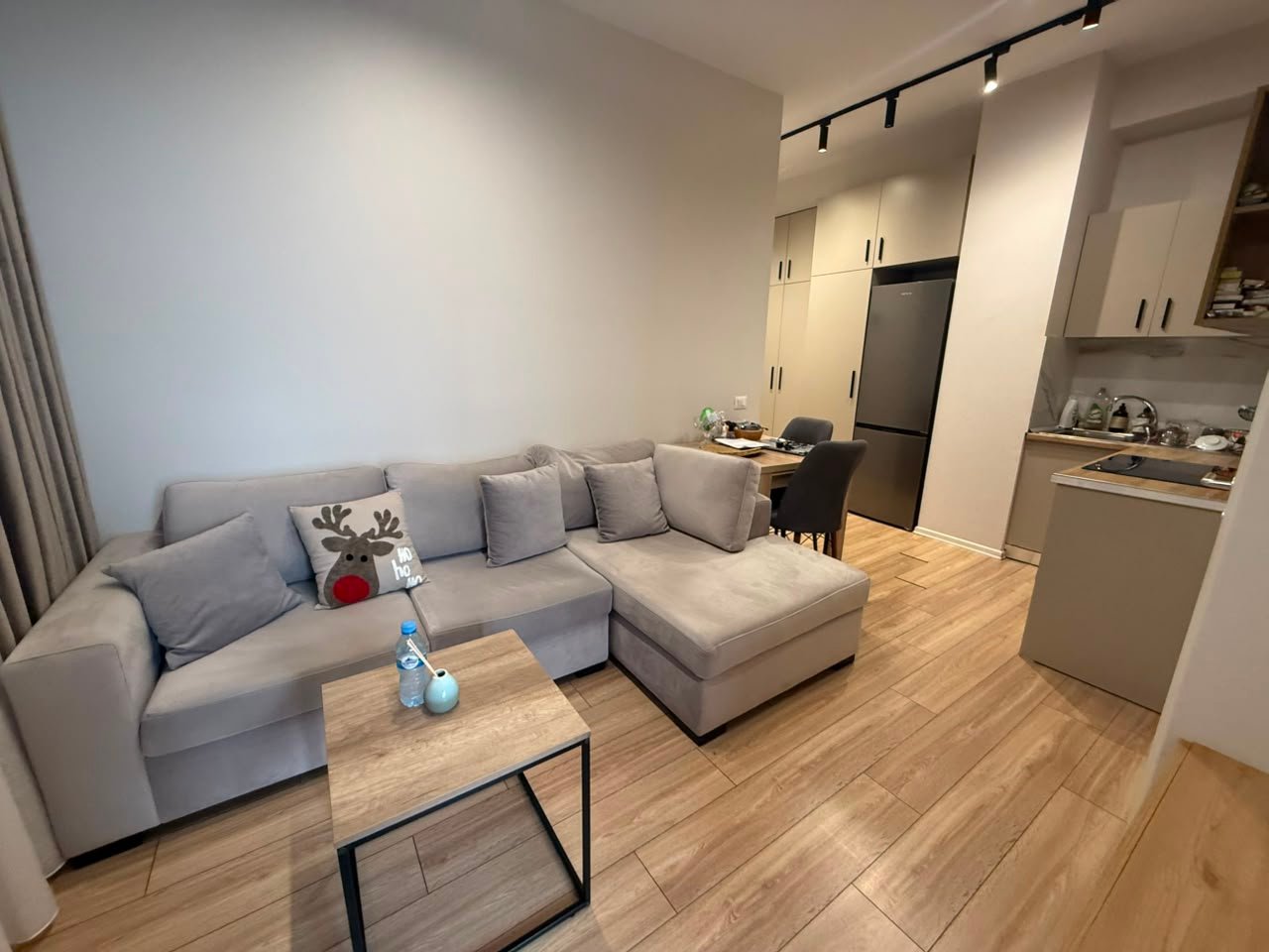 FOR SALE 1+1 APARTMENT – ALI DEMI, MANGALEM 21