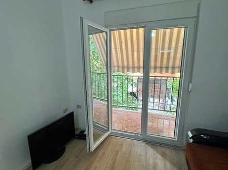 VENDESI APPARTAMENTO 2+1 – VIA 5 MAGGIO, TIRANA