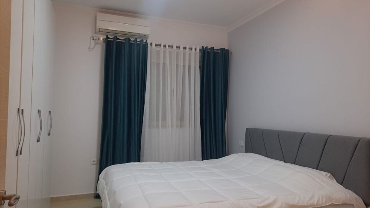 VENDESI APPARTAMENTO 2+1+2 – LAGO SECCO, TIRANA