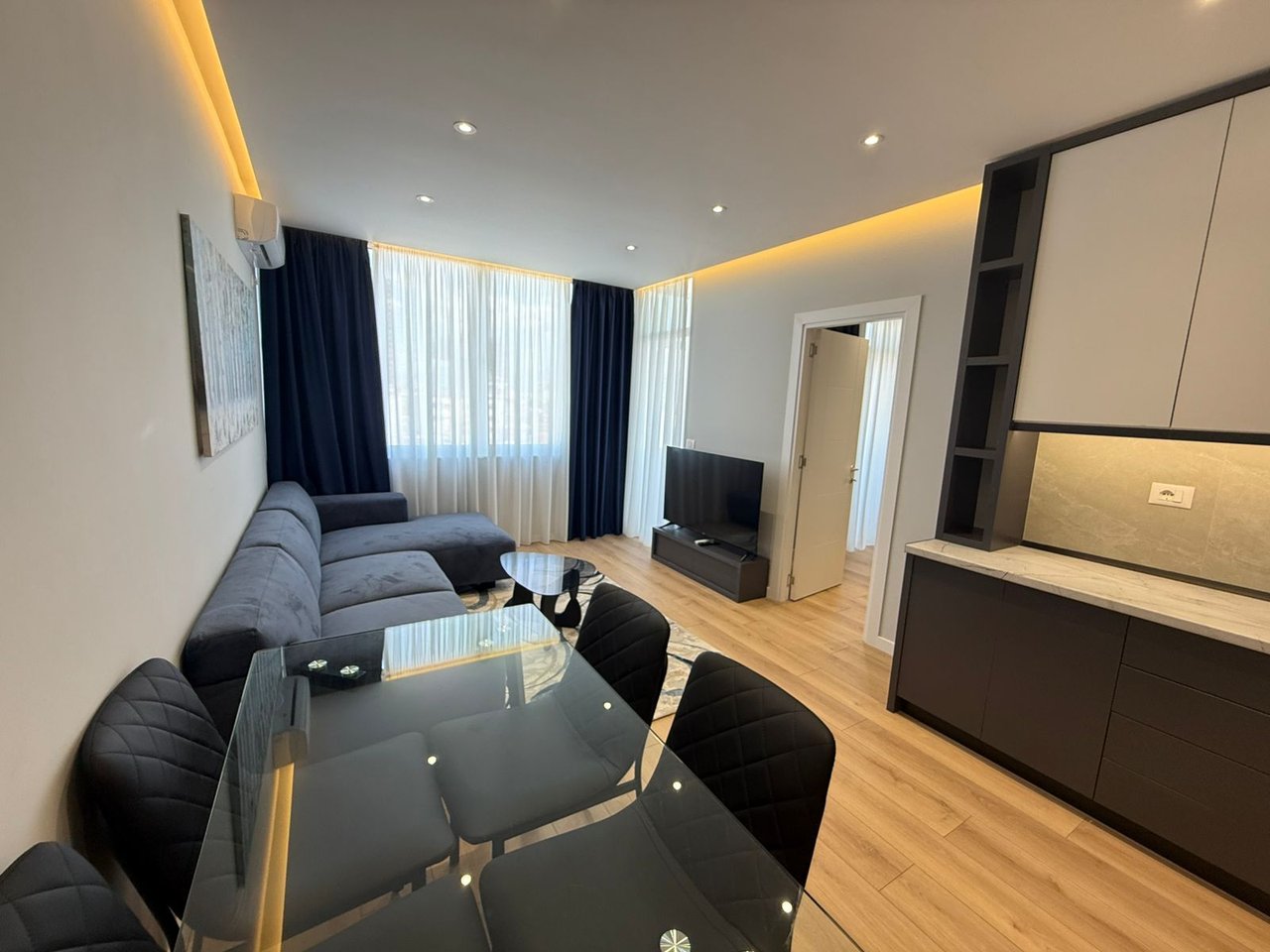 SHITET APARTAMENT 1+1 – MYSLYM SHYR, TIRANË