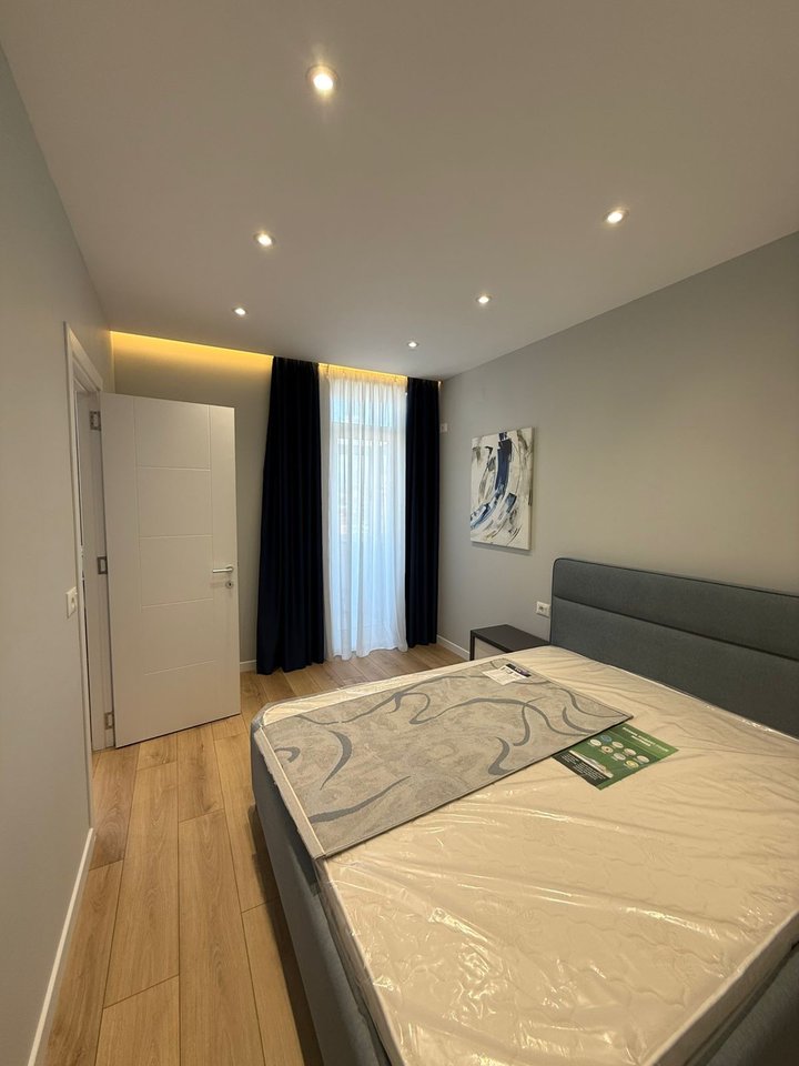 SHITET APARTAMENT 1+1 – MYSLYM SHYR, TIRANË