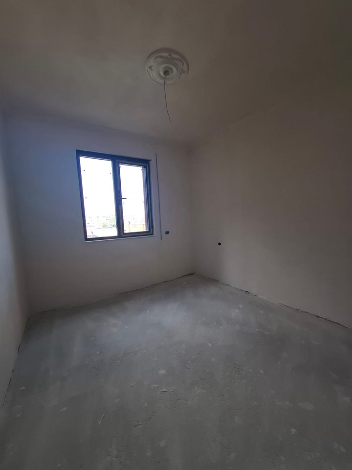 VENDESI APPARTAMENTO 1+1 – EX CAMPO DI AVIAZIONE, TIRANA