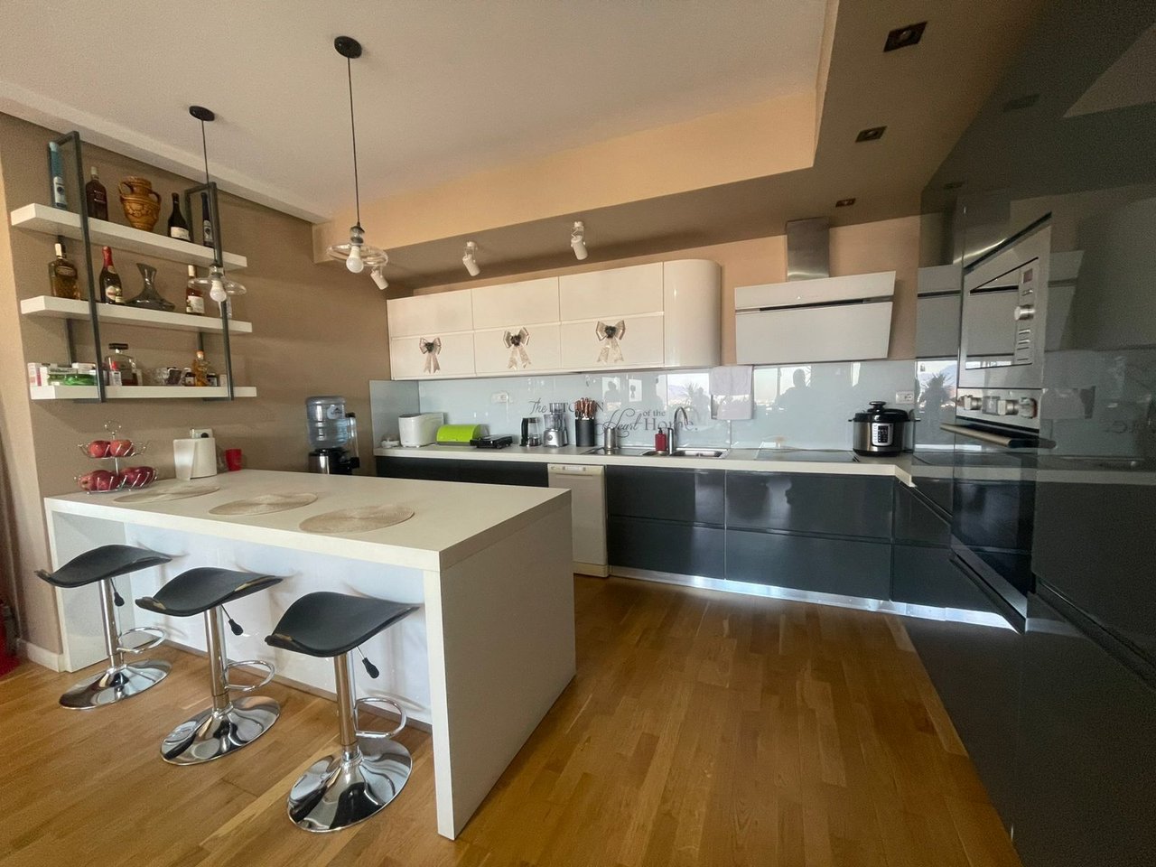 FOR SALE APARTMENT 3+1+2 – BOTANICAL GARDEN, TIRANA