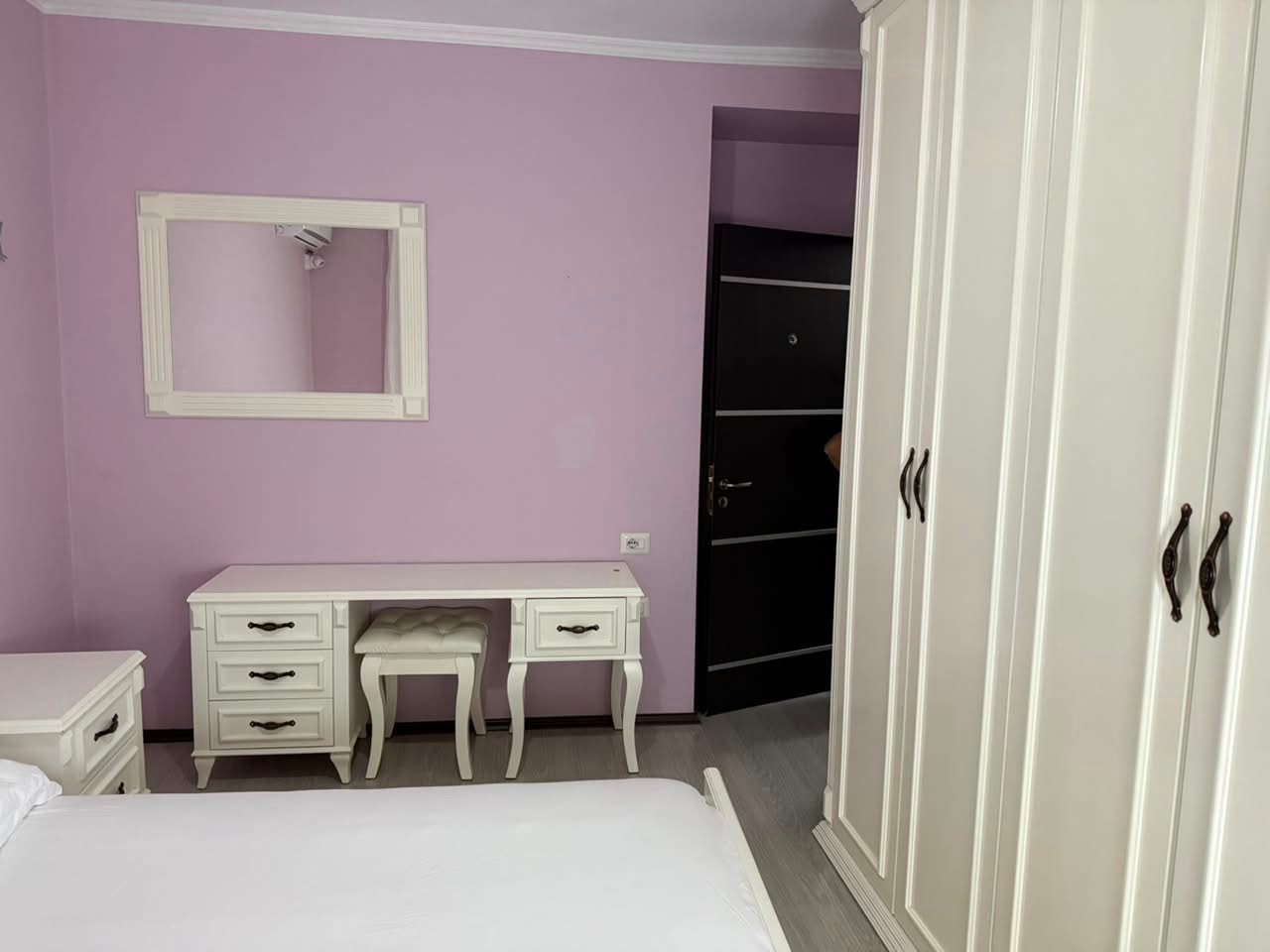 🏡 APPARTAMENTO IN AFFITTO – COMUNE DI PARIGI, TIRANA