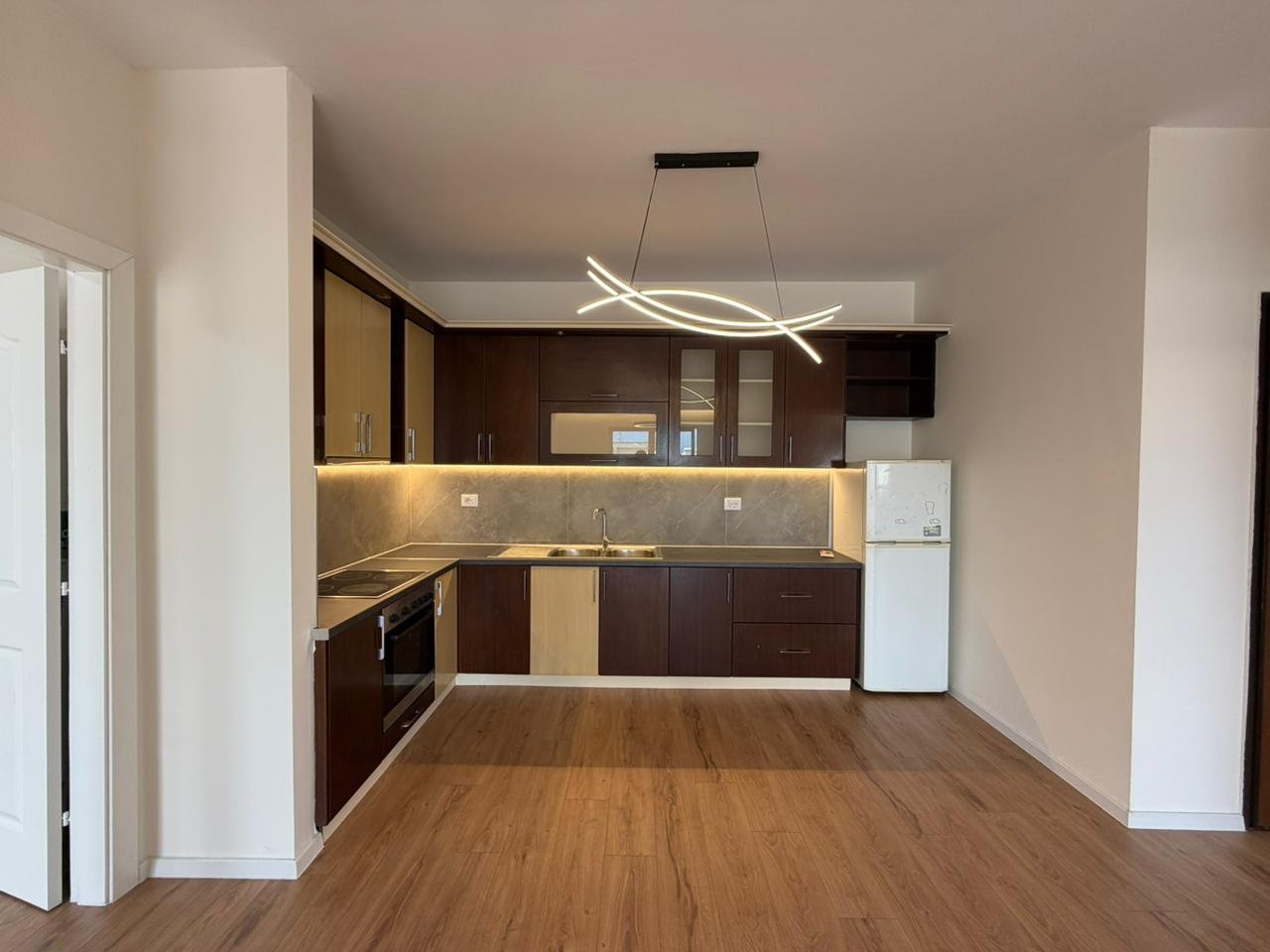 SHITET APARTAMENT 2+1 – 2 PALMAT, ASTIR