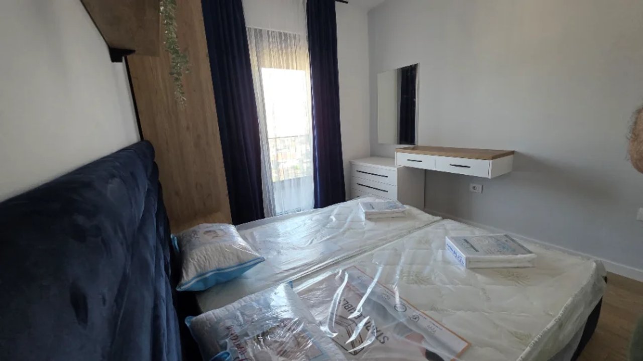 AFFITTASI APPARTAMENTO 1+1 – VIA 5 MAGGIO, TIRANA
